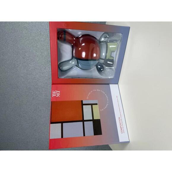 NEW Kid Robot & The Met Masterpiece 8 inch Piet Mondrian Dunny, Edition of 1110 - Picture 1 of 7